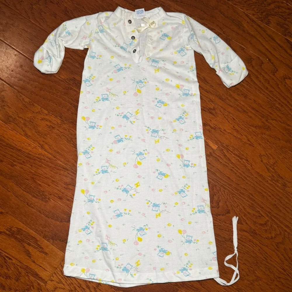 Vintage 1980s Royal Heir Infant Gown Sleeper